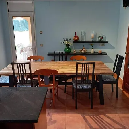 Сasa de vacaciones Casa Centrica En Platja D'aro, A 5min De La Playa *